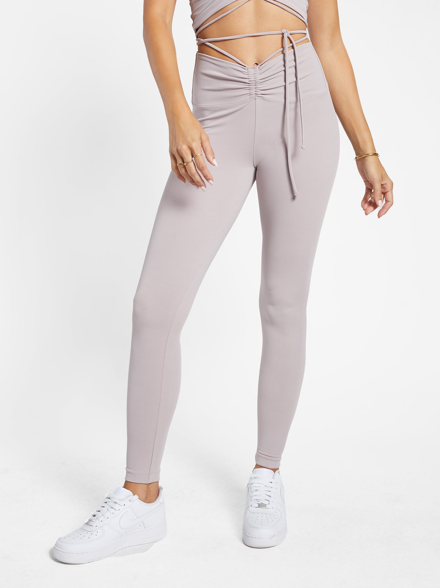 Meghan Blackout® High Rise Legging - Alvarado
