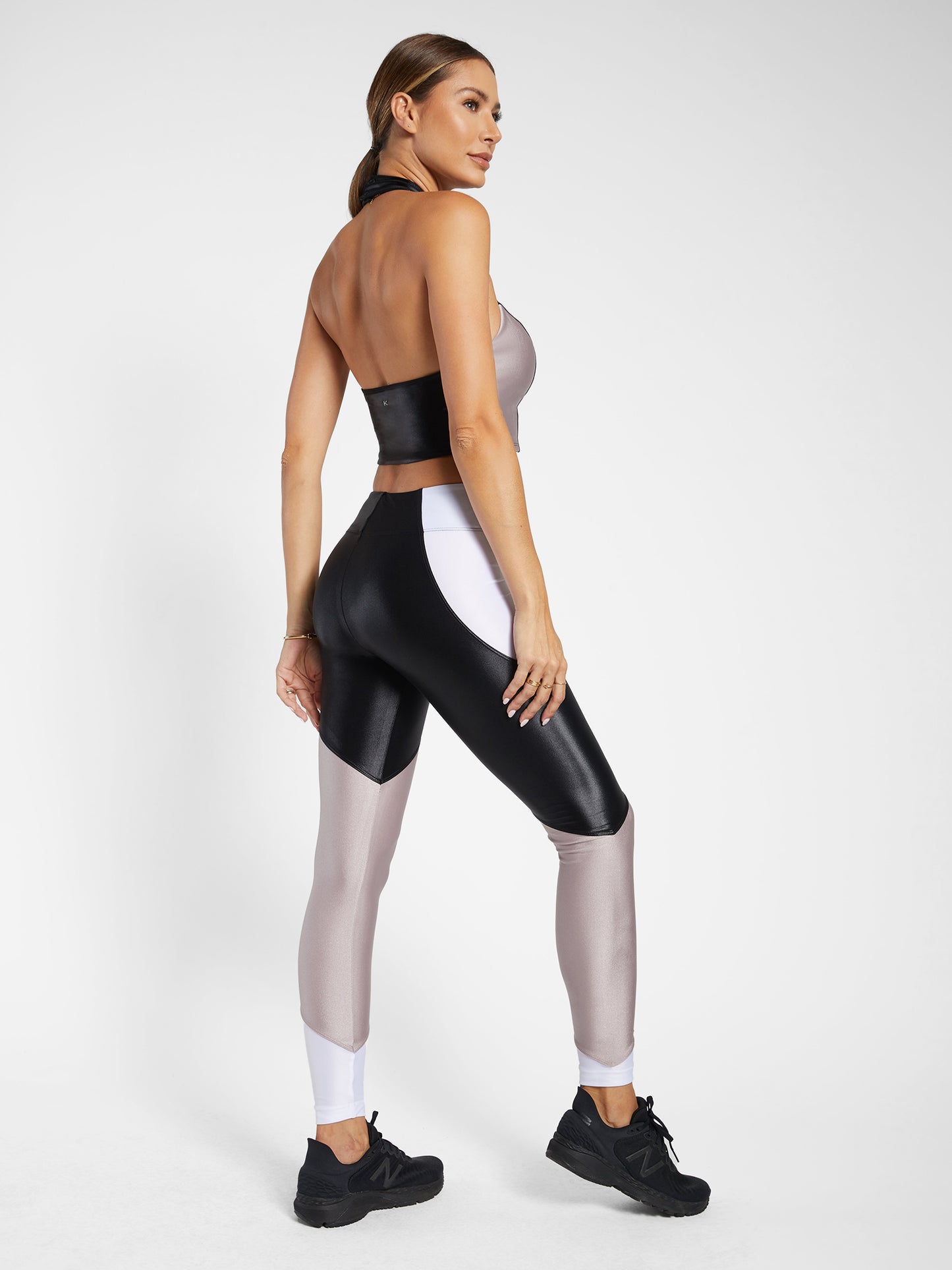Form Infinity® Halter Crop - Black/Alvarado
