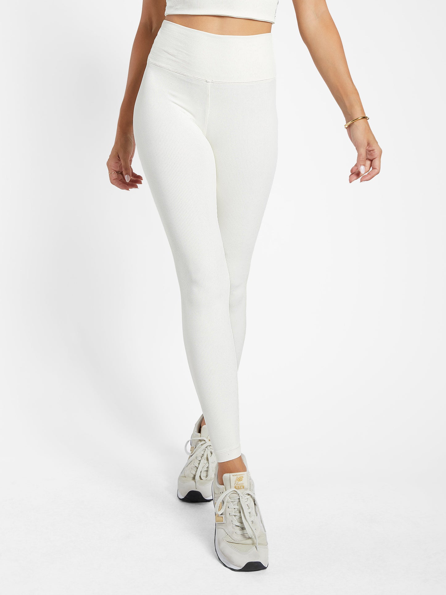 Exceed Rib High Rise Legging - Macadamia